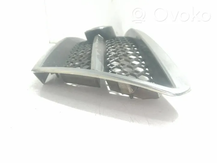 KIA Sorento Grille de calandre avant 