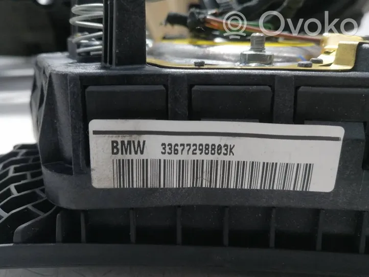 BMW 5 E39 Oro pagalvių komplektas su panele 