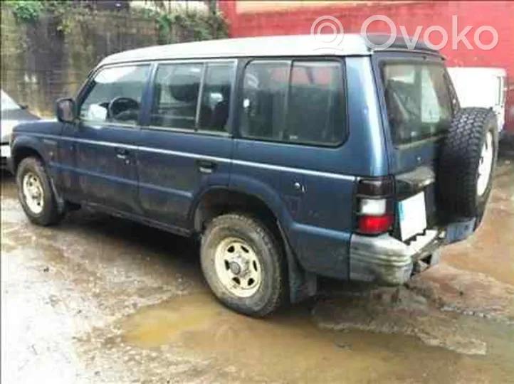 Mitsubishi Montero Serrure de porte arrière 