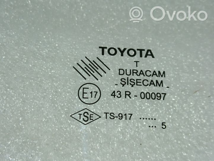 Toyota Corolla Verso AR10 Vitre de fenêtre porte avant (4 portes) 