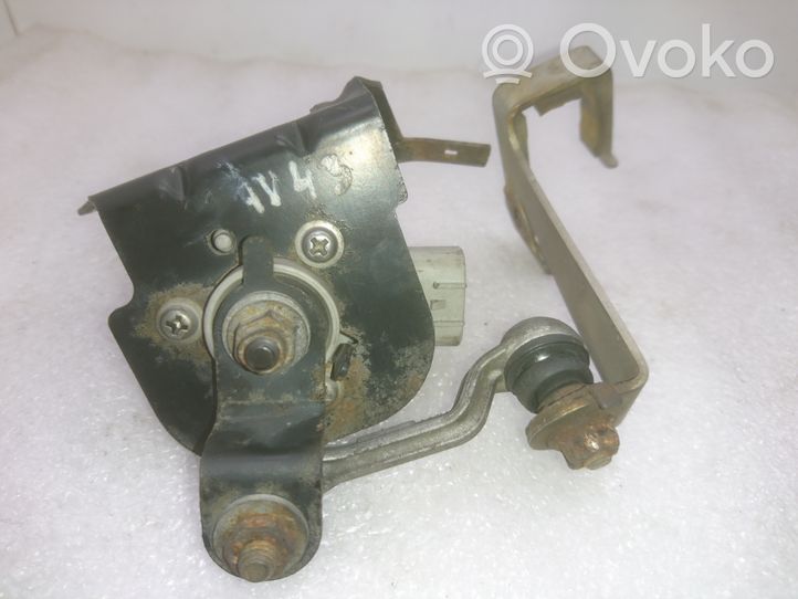 Toyota Avensis T250 Sensore di livello faro/fanale 