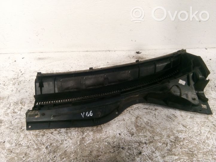 Toyota Corolla Verso AR10 Garniture de pare-brise 557810F010