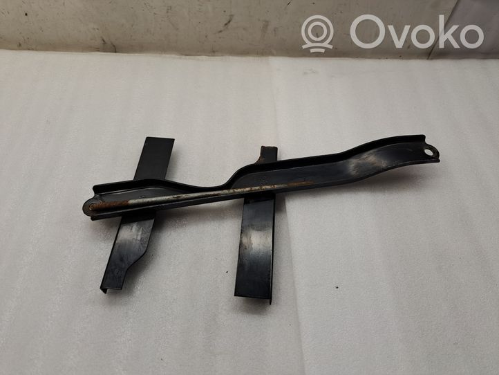 Toyota Corolla Verso AR10 Support batterie 