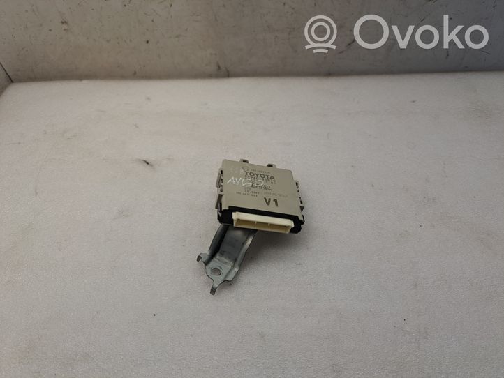 Toyota Avensis T270 Module d'éclairage LCM 0319001200