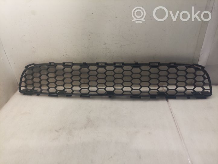 Toyota Corolla Verso AR10 Grille inférieure de pare-chocs avant 