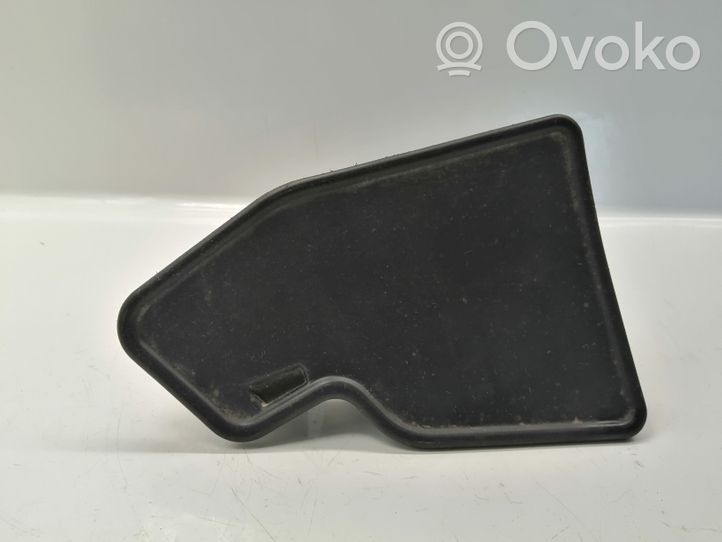 Toyota Avensis T250 Rivestimento posteriore minigonna laterale 