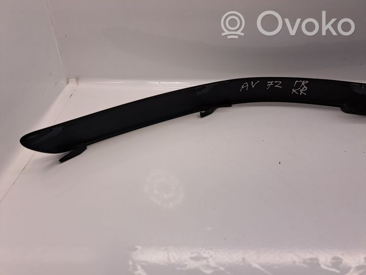 Toyota Avensis T250 Modanatura separatore del paraurti anteriore 527105020