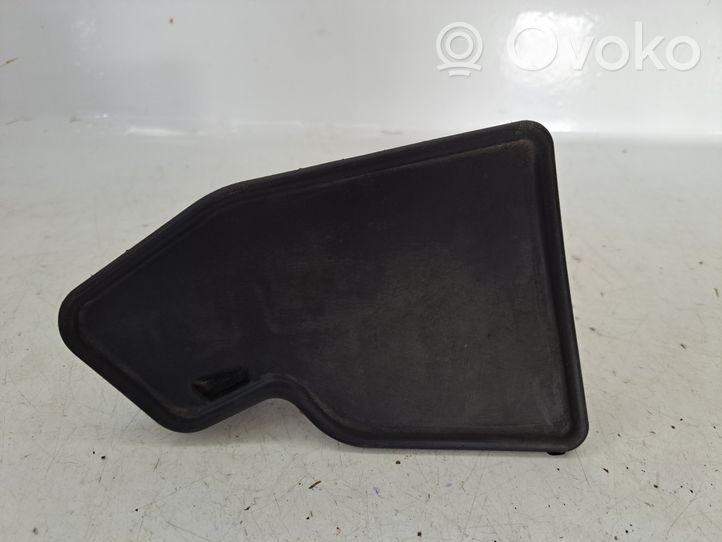 Toyota Avensis T250 Rivestimento posteriore minigonna laterale 