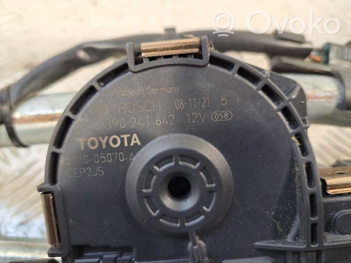 Toyota Avensis T270 Etupyyhkimen vivusto ja moottori 3397021008