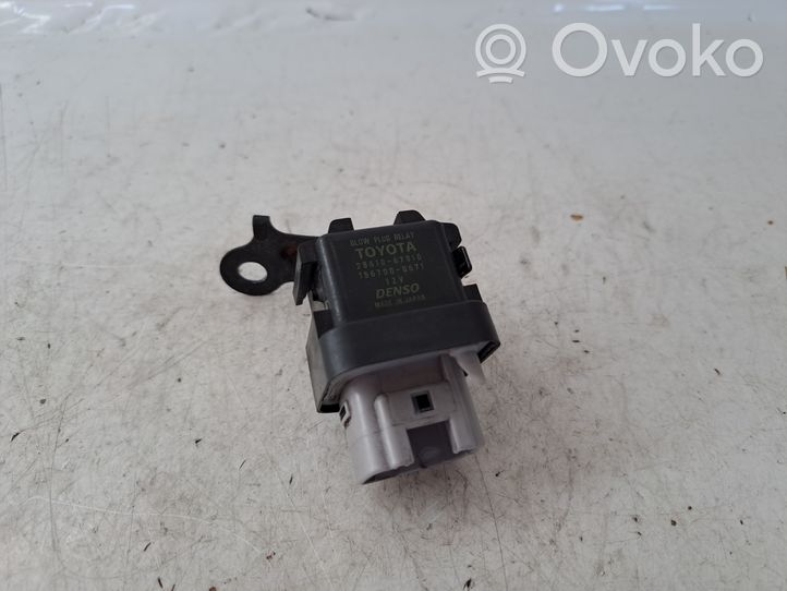 Toyota Avensis T270 Glow plug pre-heat relay 1567000671