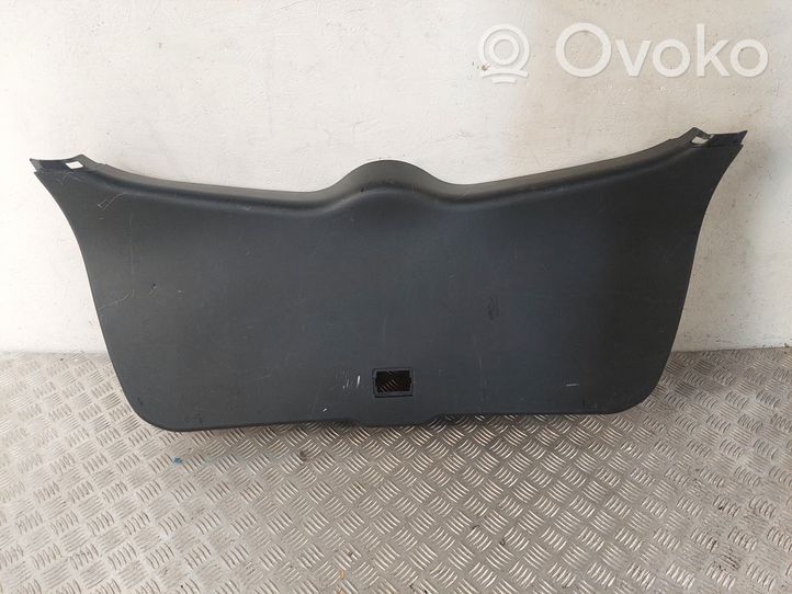 Toyota Verso Rivestimento portellone 