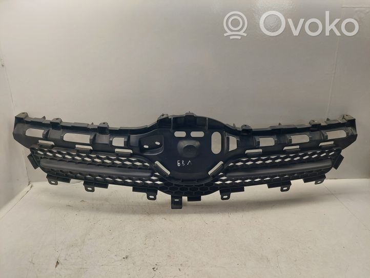 Toyota Corolla Verso AR10 Grille calandre supérieure de pare-chocs avant 