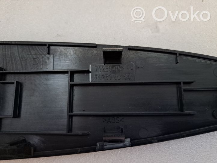 Toyota Avensis T270 Support bouton lève vitre porte avant 