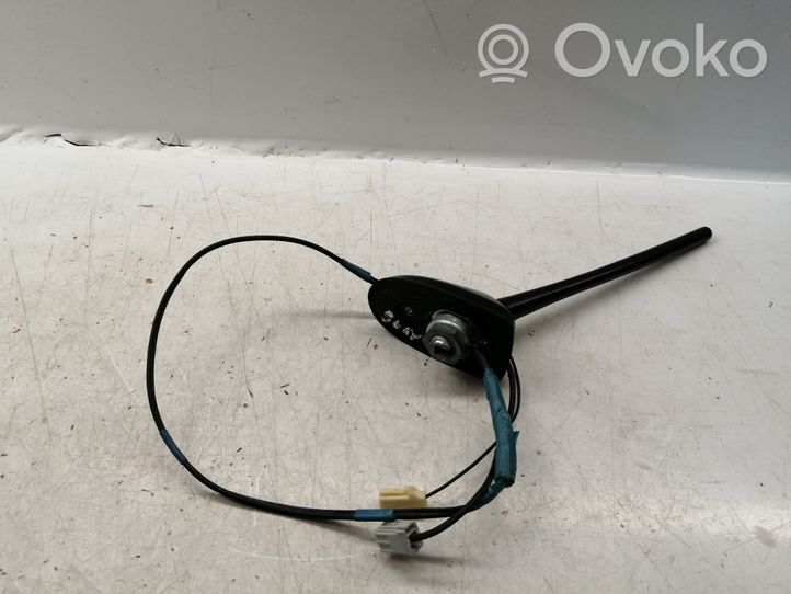 Toyota Avensis T270 Radion antenni 