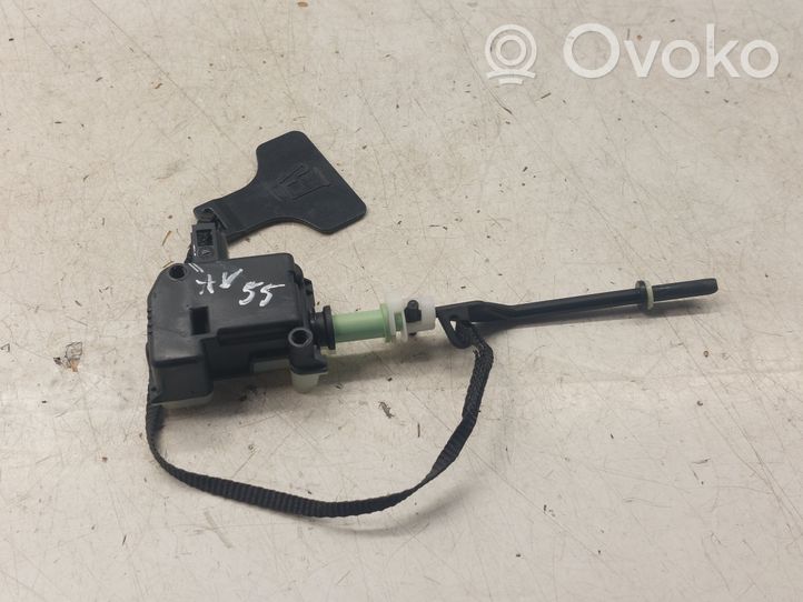 Toyota Avensis T270 Verrouillage du bouchon du réservoir de carburant 