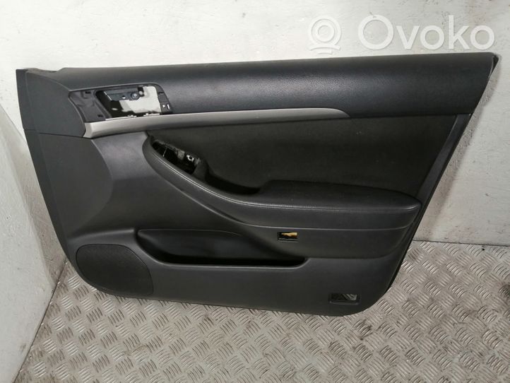 Toyota Avensis T250 Set di rivestimento del pannello della portiera 