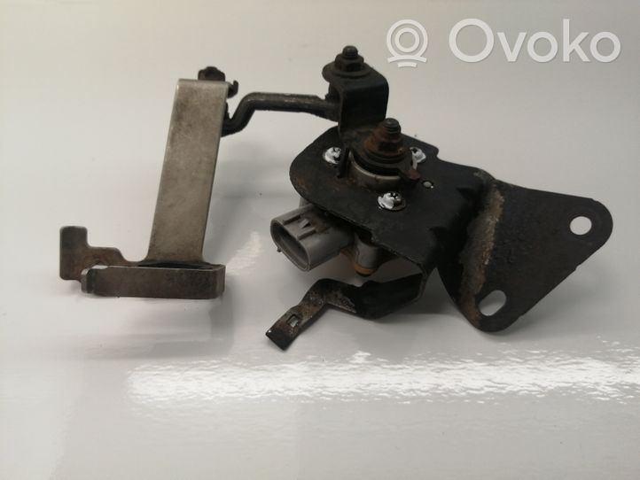 Toyota Avensis T250 Sensore di livello faro/fanale 