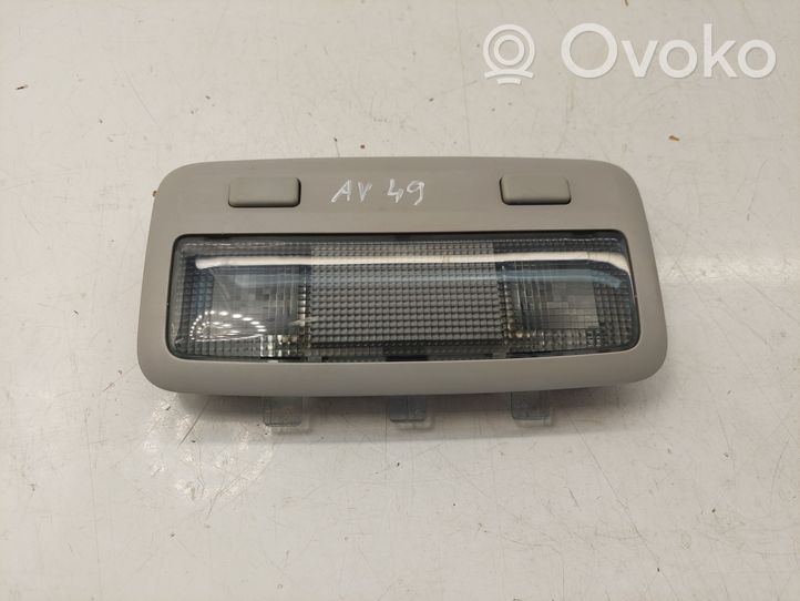 Toyota Avensis T250 Illuminazione sedili posteriori 8125005021