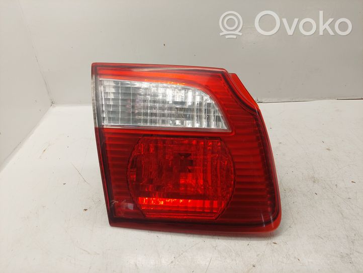 Mazda 626 Luci posteriori del portellone del bagagliaio 13261922