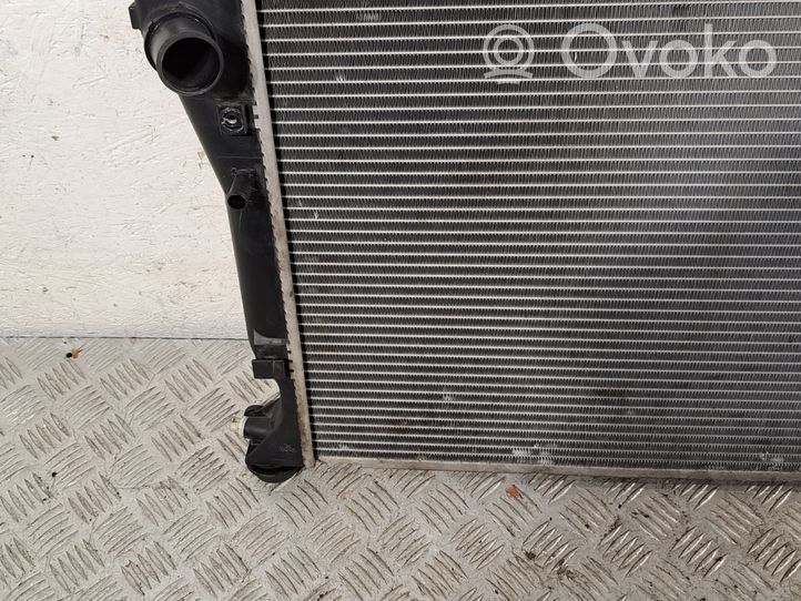 Toyota Corolla Verso AR10 Radiateur de refroidissement MN4221337670