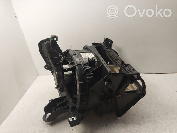 Toyota Avensis T270 Interior heater climate box assembly 8701002C61