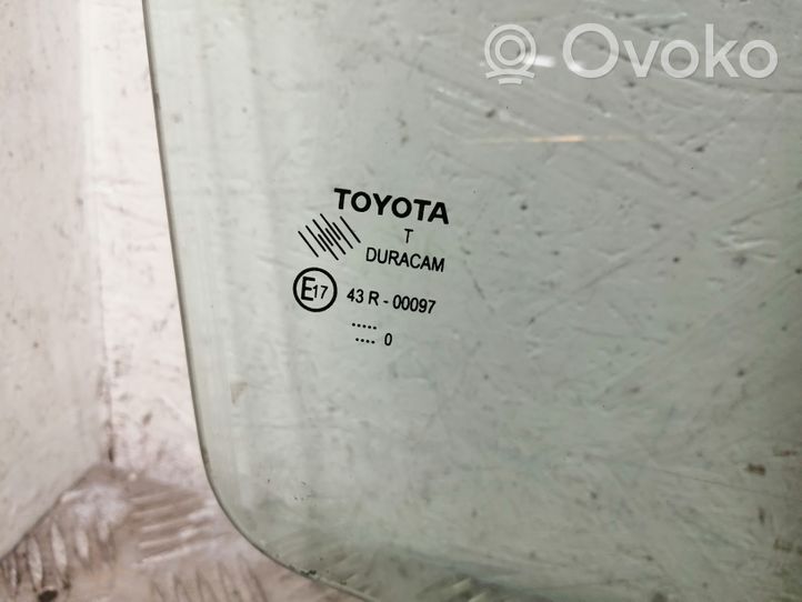 Toyota Verso Основное стекло передних дверей (четырехдверного автомобиля) 