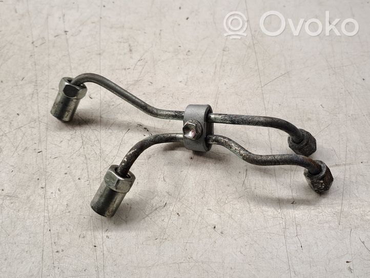 Toyota Corolla Verso AR10 Tuyau d'alimentation d'injecteur de carburant 