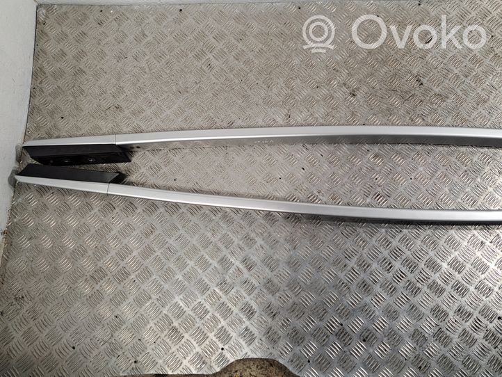 Toyota Verso Roof bar rail 