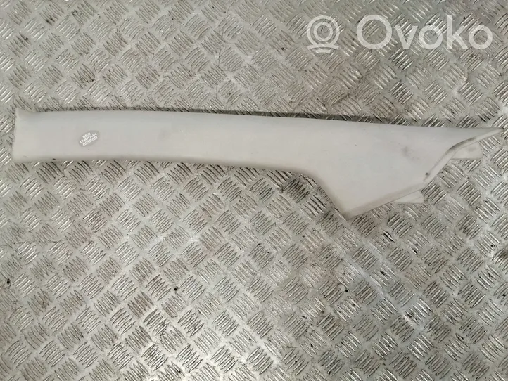 Toyota Corolla Verso AR10 Rivestimento montante (A) 