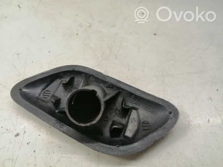 Toyota Avensis T270 Tappo/coperchio ugello a spruzzo lavafari 