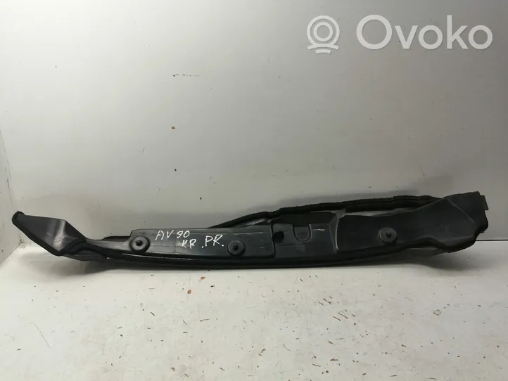 Toyota Avensis T270 Fender mounting bracket 