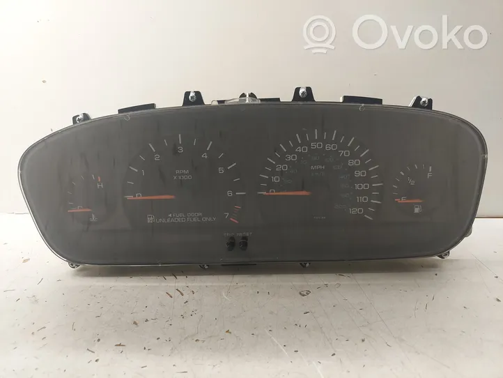 Chrysler Voyager Velocímetro (tablero de instrumentos) P04685614AB