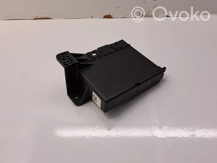 Toyota Avensis T270 Air conditioning/heating control unit MB1777001850