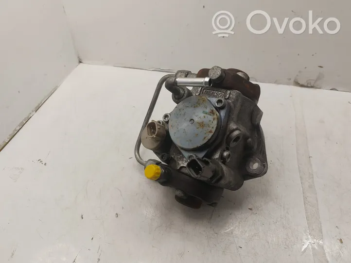 Toyota Corolla Verso AR10 Pompe d'injection de carburant à haute pression HU2940000306