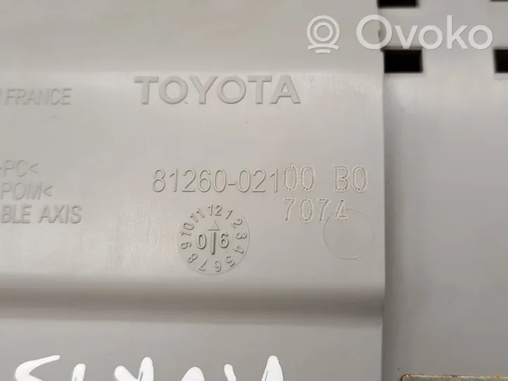 Toyota Auris 150 Etuistuimen valo 