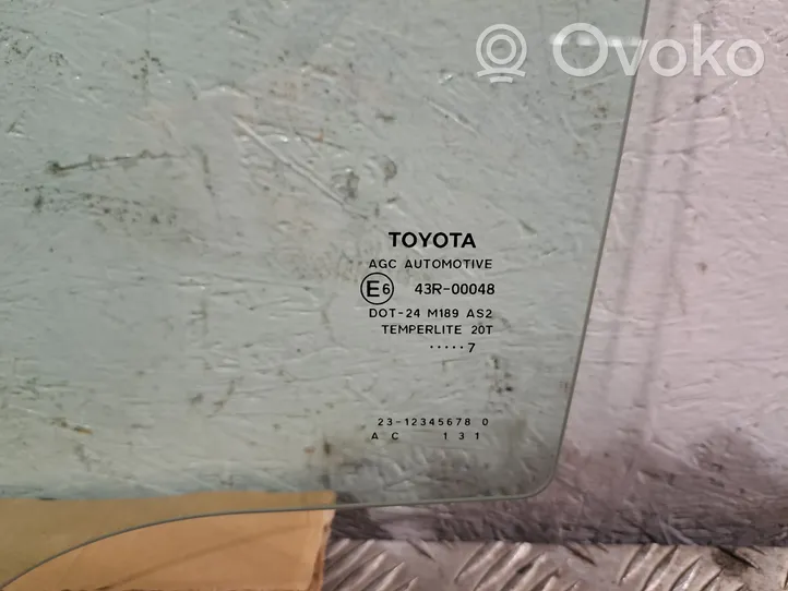 Toyota Auris 150 Szyba drzwi tylnych 