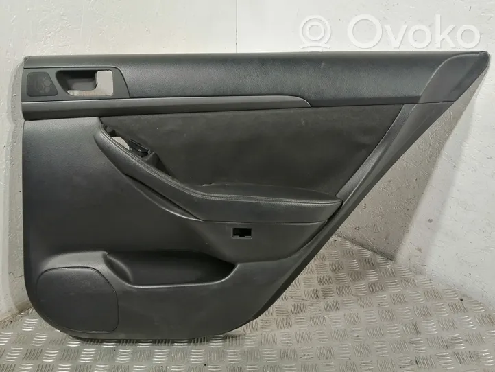 Toyota Avensis T250 Rivestimento del pannello della portiera posteriore 