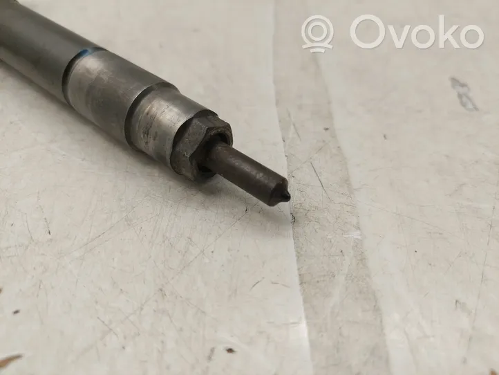 Toyota Corolla Verso AR10 Injecteur de carburant 236700R050