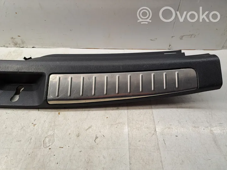 Toyota Avensis T250 Rivestimento di protezione sottoporta del bagagliaio/baule 