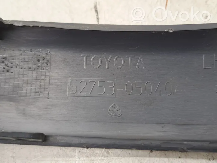 Toyota Avensis T250 Modanatura della barra di rivestimento del paraurti anteriore 5275305040