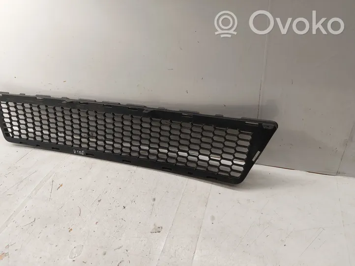 Toyota Verso Grille inférieure de pare-chocs avant 