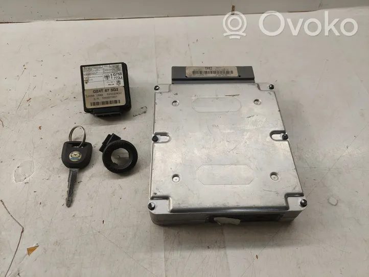 Mazda 626 Kit centralina motore ECU e serratura F7FF12A650FH