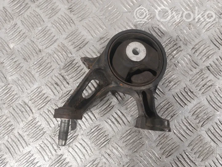 Toyota Avensis T270 Engine mount bracket 