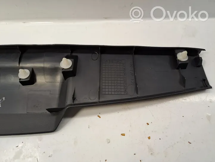 Toyota Auris 150 Rivestimento superiore del portellone posteriore/bagagliaio 