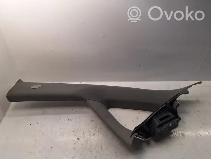 Toyota Verso Rivestimento montante (A) 