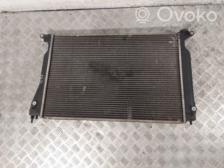 Toyota Corolla Verso AR10 Radiateur de refroidissement 