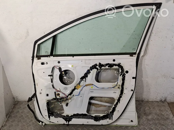 Toyota Corolla Verso AR10 Portiera anteriore 