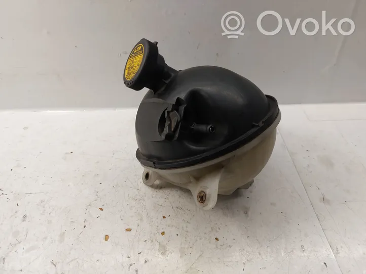 Toyota Corolla Verso AR10 Vase d'expansion / bouchon de réservoir de liquide de refroidissement 