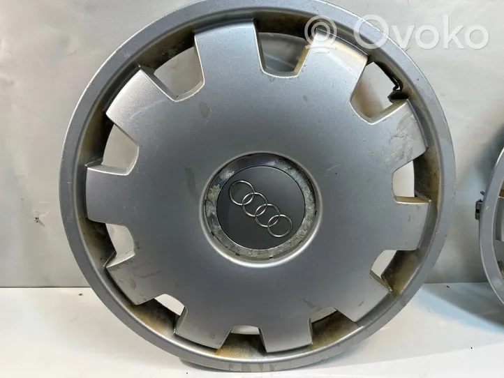 Audi A6 S6 C6 4F R16 wheel hub/cap/trim 