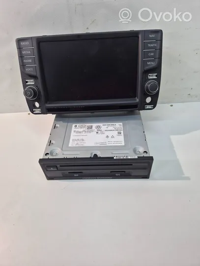 Volkswagen Tiguan Radija/ CD/DVD grotuvas/ navigacija 5G0919606